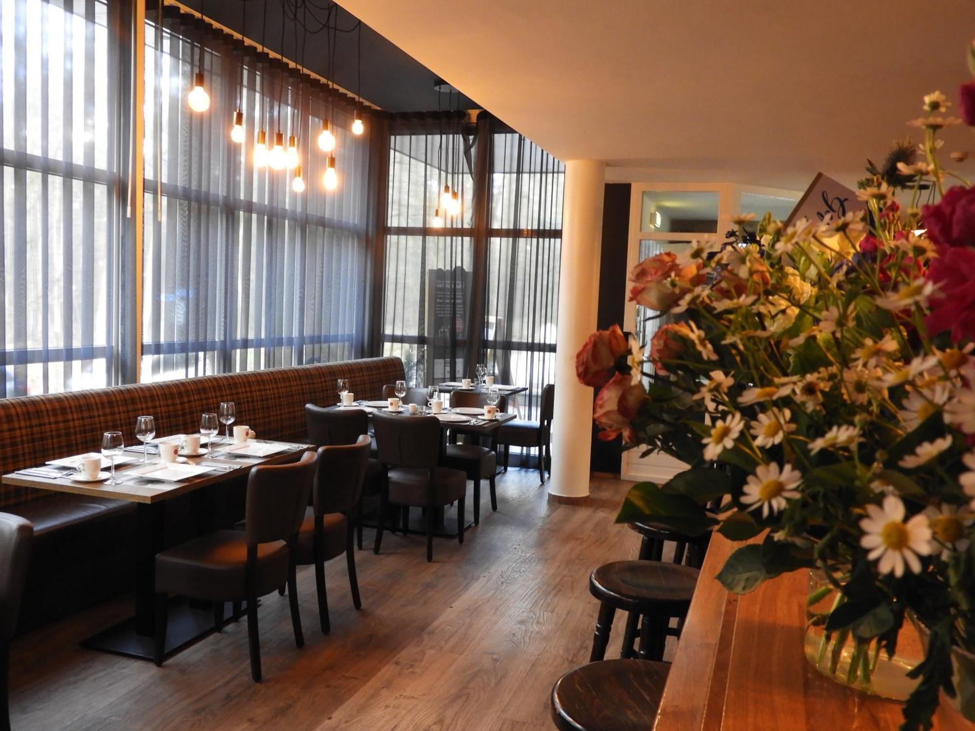 Bladel Hotel Pension De Tipmast מראה חיצוני תמונה